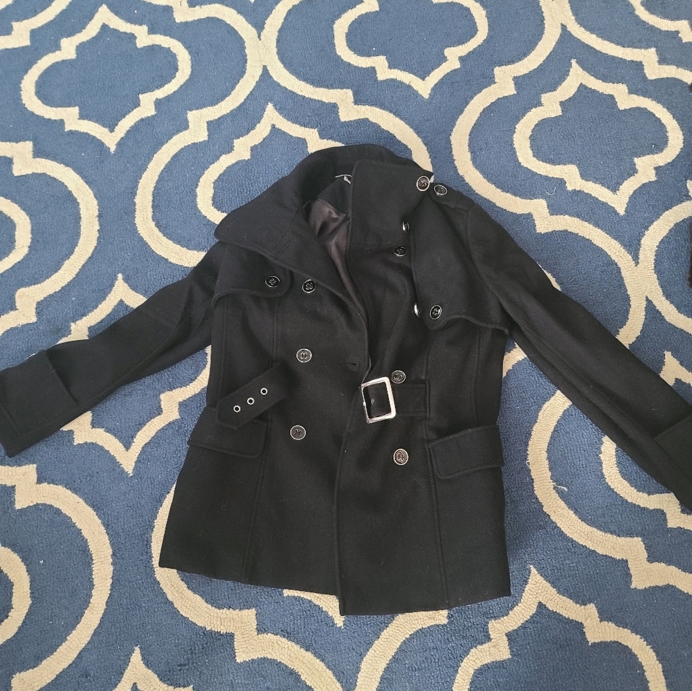 Hydraulic peacoat